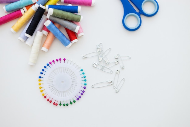 Несколько наборов для вышивания